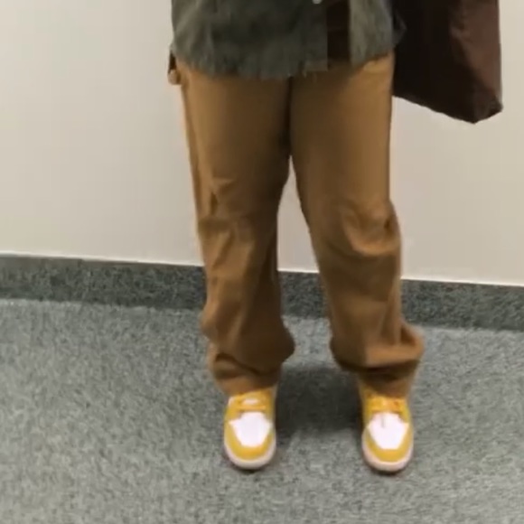 BRAND NEW DICKIES CARGOS!!
bought them and they were way too big. - Picture 4 of 4